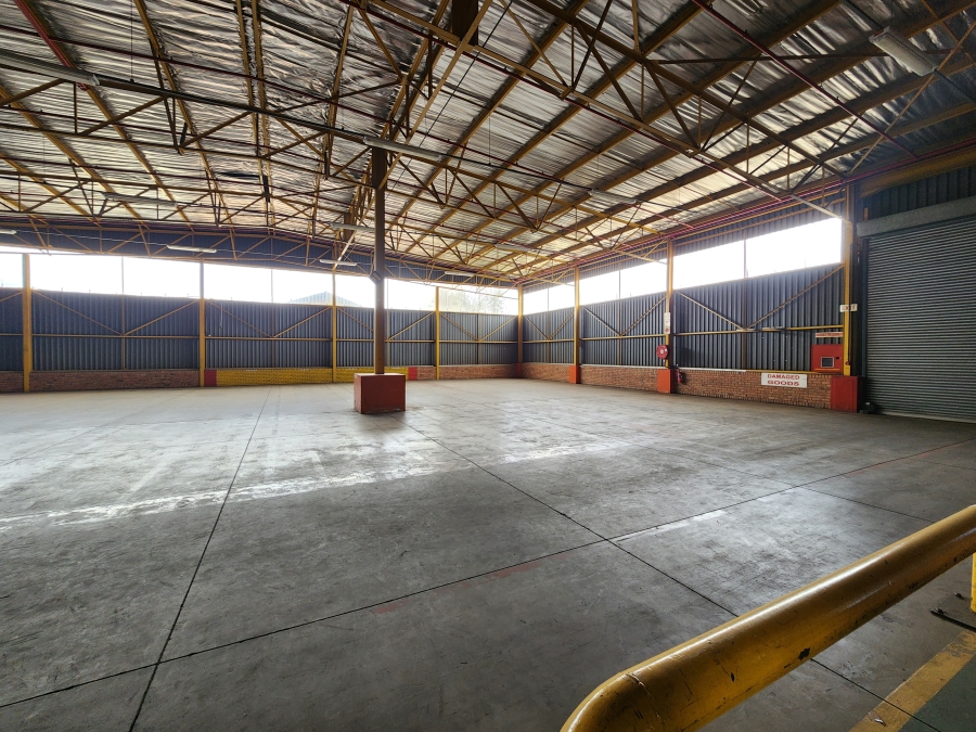 To Let Commercial Property for Rent in Rosslyn Industrial Gauteng
