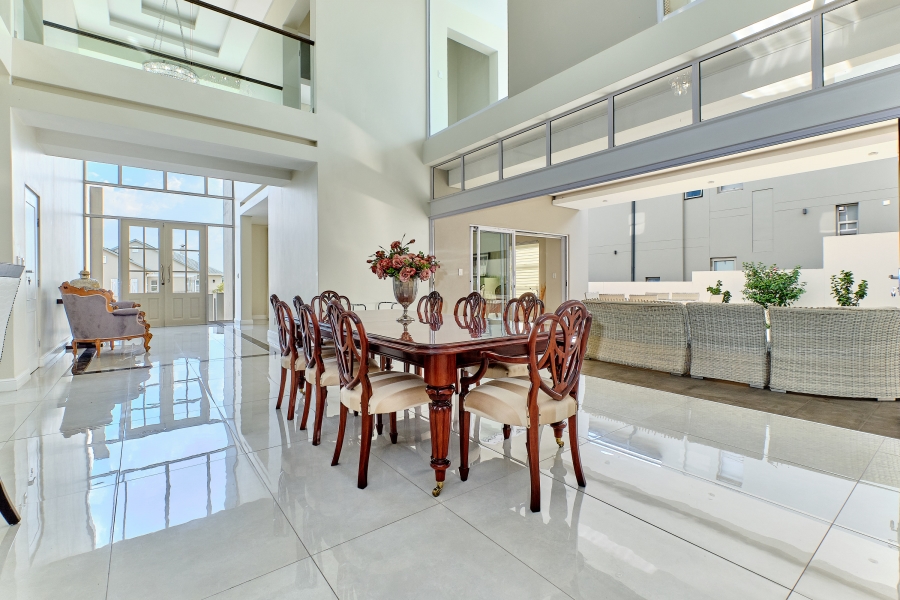 To Let 4 Bedroom Property for Rent in Waterfall Country Estate Gauteng