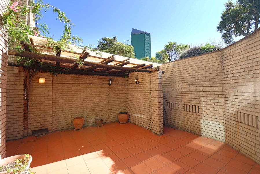 3 Bedroom Property for Sale in Norwood Gauteng
