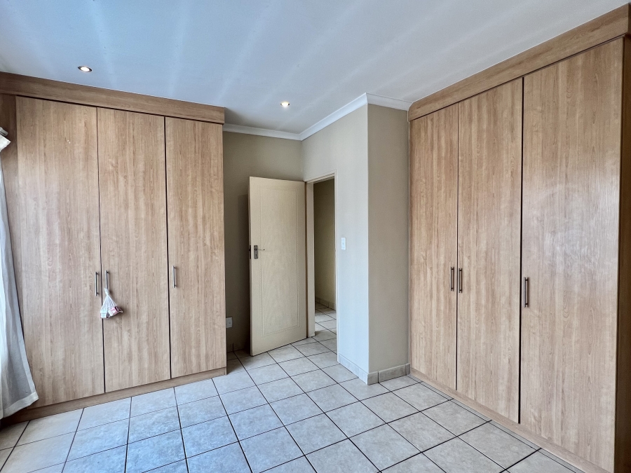 3 Bedroom Property for Sale in Thatchfield Estate Gauteng