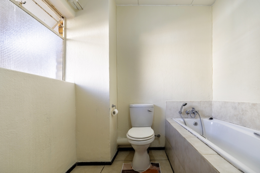 2 Bedroom Property for Sale in Honeypark Gauteng