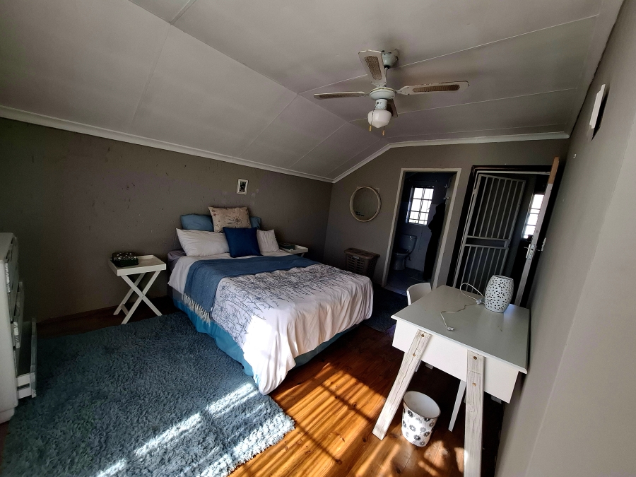3 Bedroom Property for Sale in Sonneveld Gauteng
