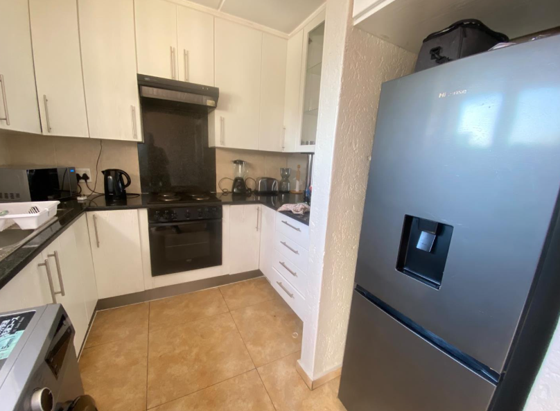 2 Bedroom Property for Sale in Mulbarton Gauteng
