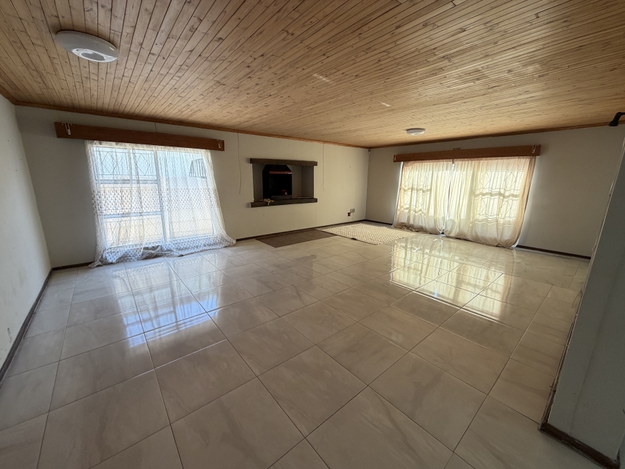 4 Bedroom Property for Sale in Brenthurst Gauteng