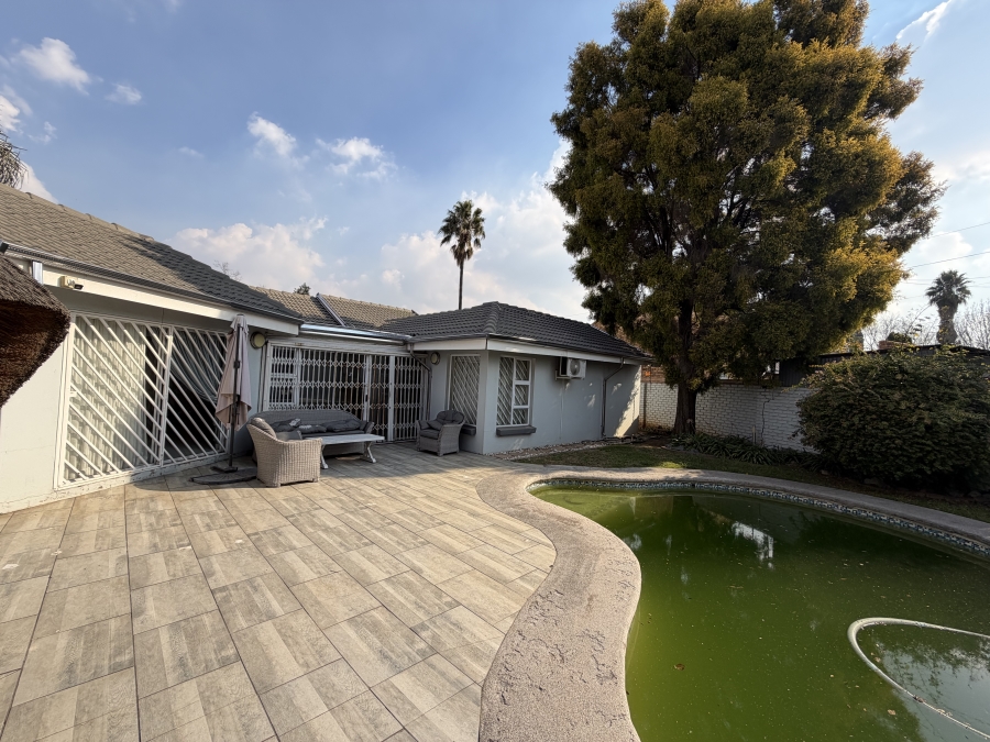 3 Bedroom Property for Sale in Sunward Park Gauteng