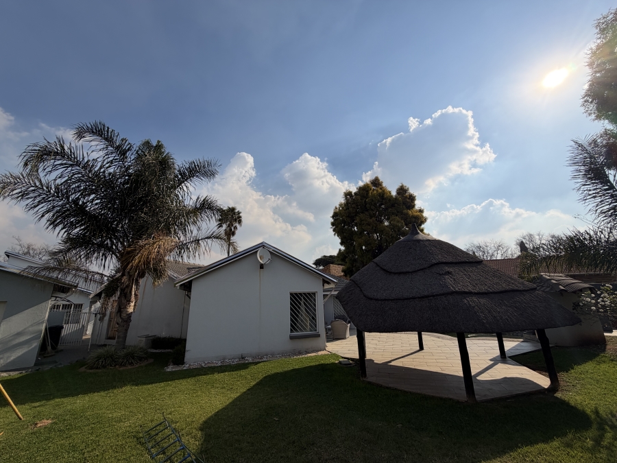 3 Bedroom Property for Sale in Sunward Park Gauteng