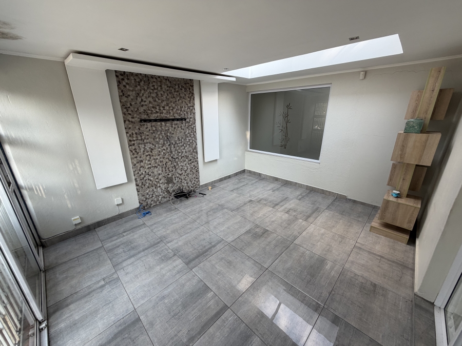 3 Bedroom Property for Sale in Sunward Park Gauteng