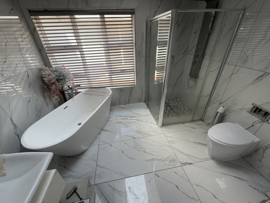3 Bedroom Property for Sale in Sunward Park Gauteng