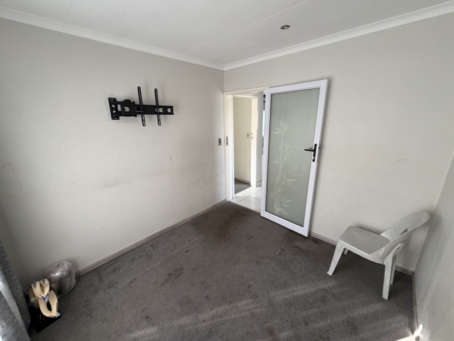 3 Bedroom Property for Sale in Sunward Park Gauteng