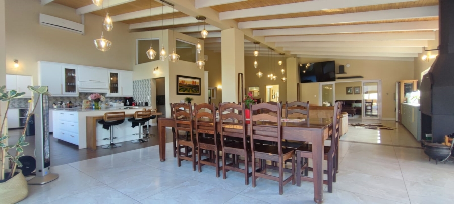 4 Bedroom Property for Sale in Eldoraigne Gauteng