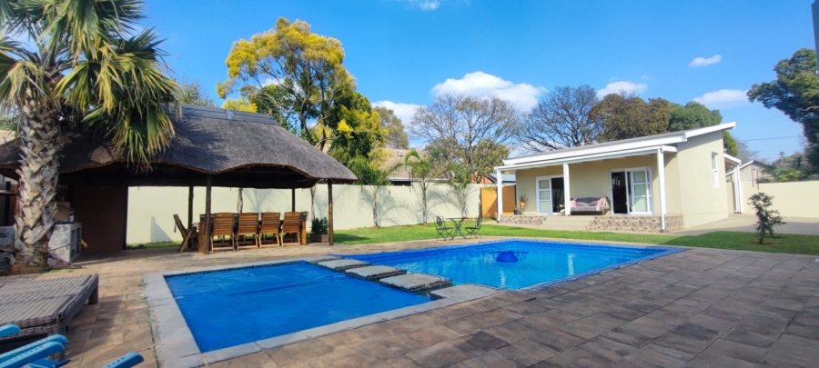 4 Bedroom Property for Sale in Eldoraigne Gauteng