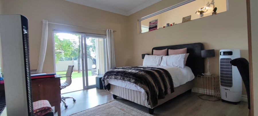 4 Bedroom Property for Sale in Eldoraigne Gauteng