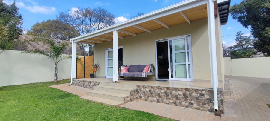 4 Bedroom Property for Sale in Eldoraigne Gauteng