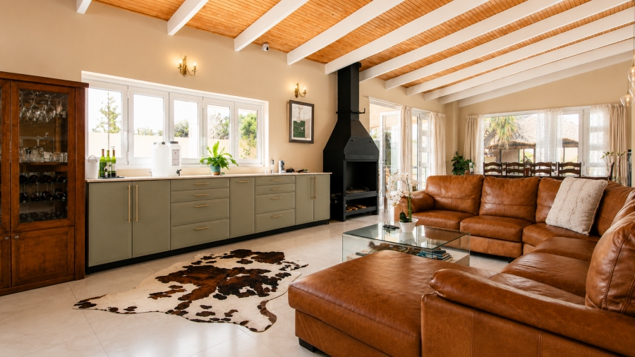 4 Bedroom Property for Sale in Eldoraigne Gauteng