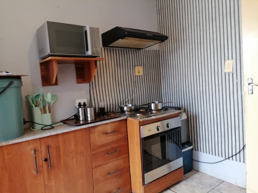 2 Bedroom Property for Sale in Mohlakeng Gauteng