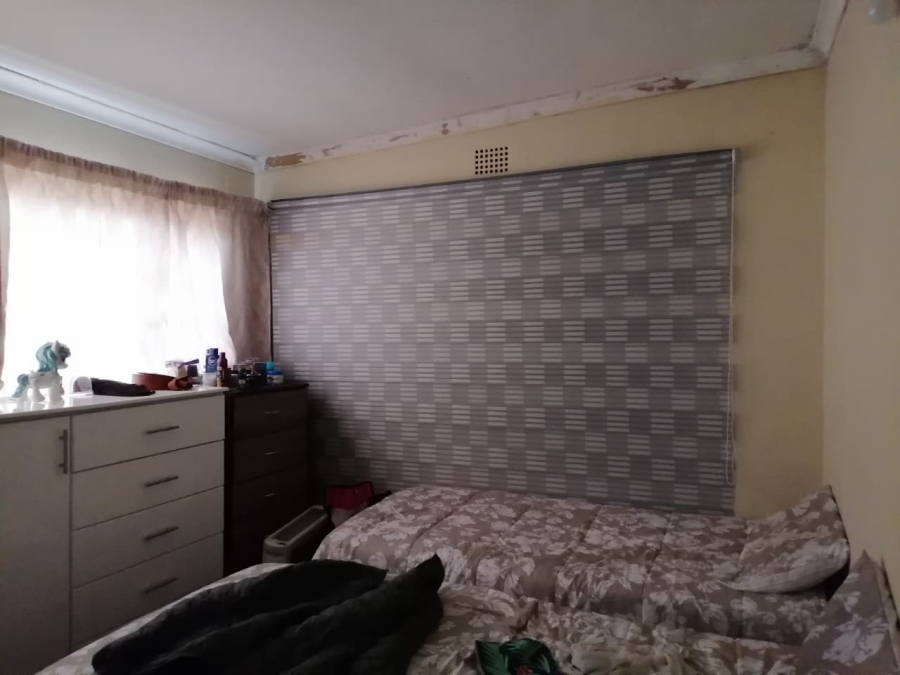 2 Bedroom Property for Sale in Mohlakeng Gauteng