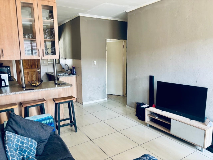 2 Bedroom Property for Sale in Elspark Gauteng