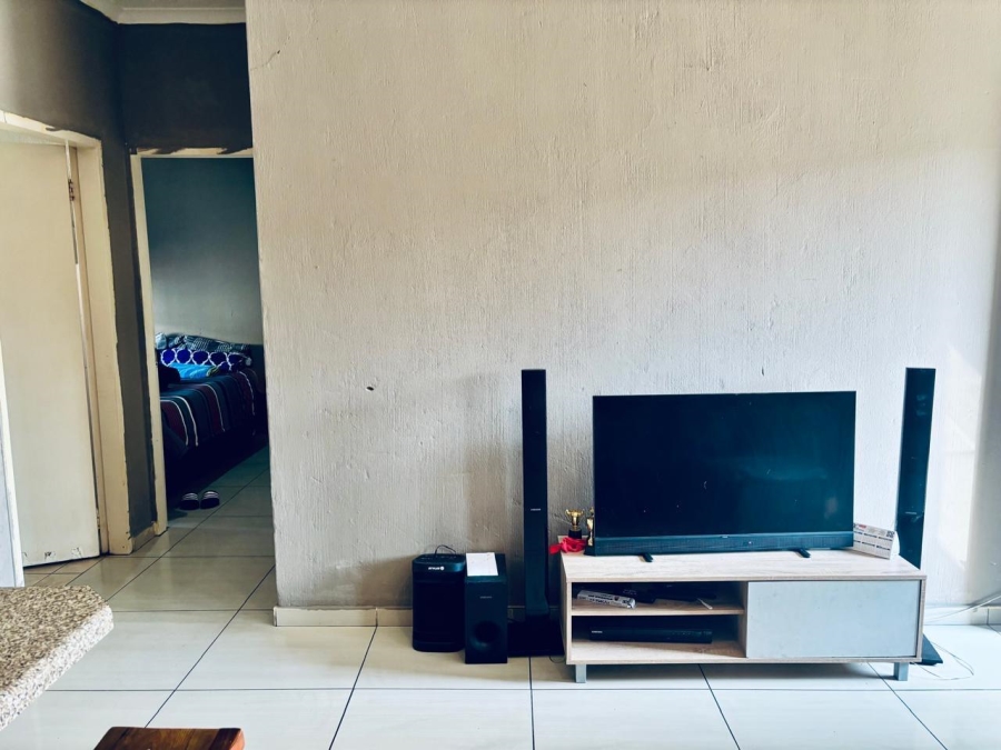 2 Bedroom Property for Sale in Elspark Gauteng