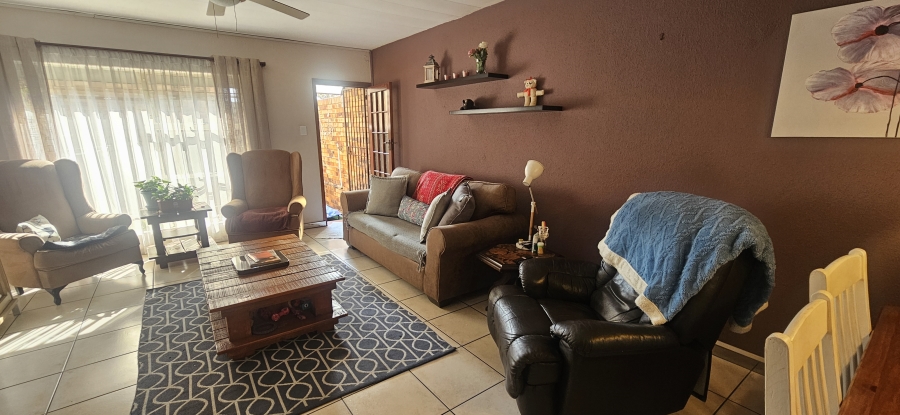 2 Bedroom Property for Sale in New Redruth Gauteng