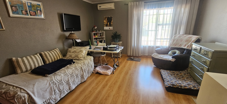 2 Bedroom Property for Sale in New Redruth Gauteng