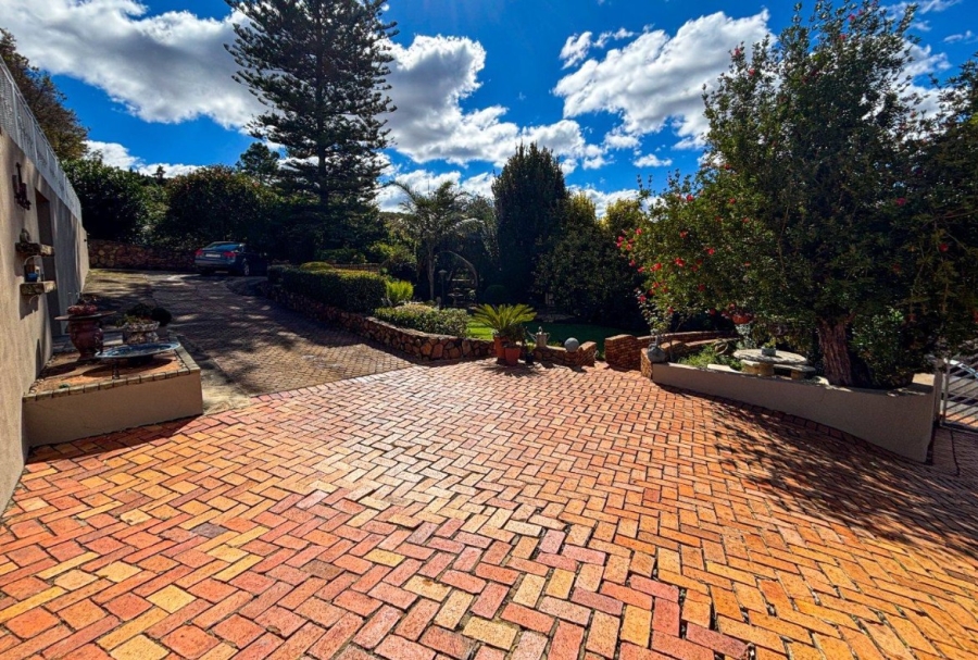 4 Bedroom Property for Sale in Kibler Park Gauteng