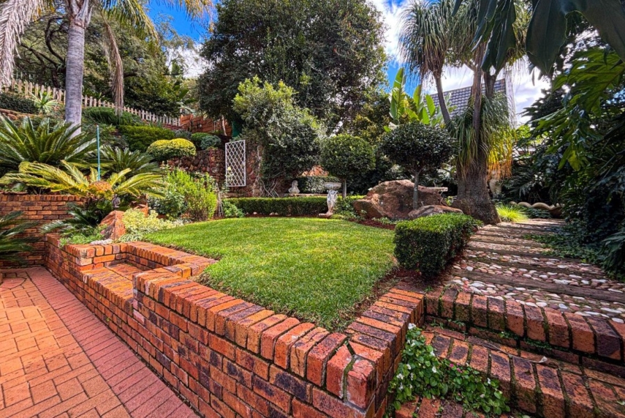 4 Bedroom Property for Sale in Kibler Park Gauteng
