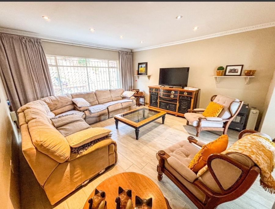 4 Bedroom Property for Sale in Kibler Park Gauteng