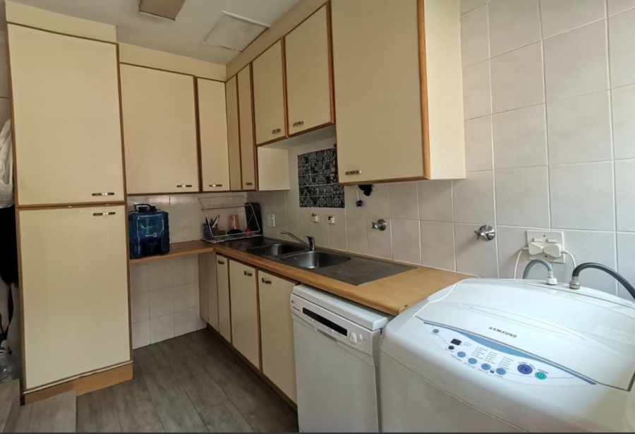 4 Bedroom Property for Sale in Kibler Park Gauteng