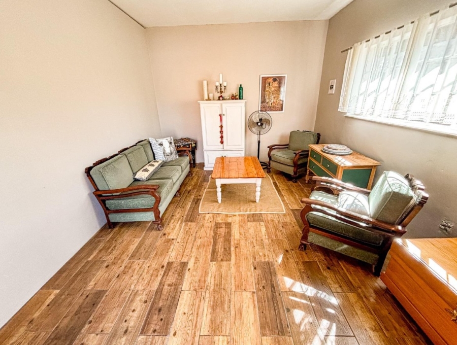 4 Bedroom Property for Sale in Kibler Park Gauteng