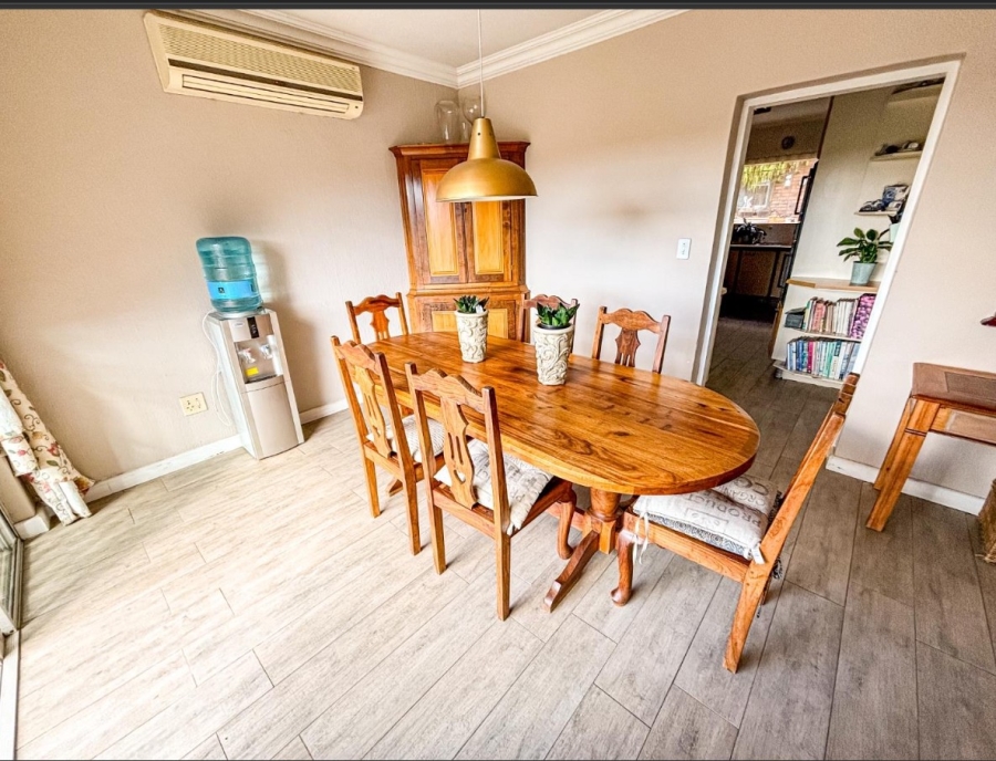 4 Bedroom Property for Sale in Kibler Park Gauteng