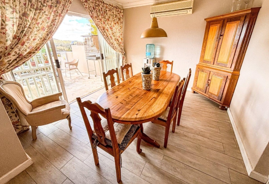 4 Bedroom Property for Sale in Kibler Park Gauteng