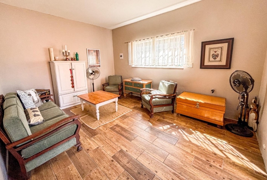 4 Bedroom Property for Sale in Kibler Park Gauteng
