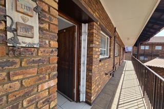 2 Bedroom Property for Sale in Albemarle Gauteng