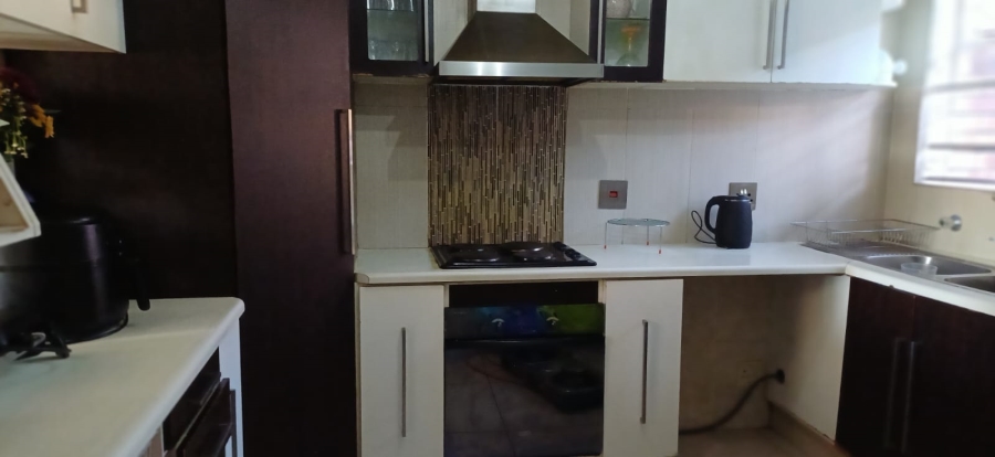 2 Bedroom Property for Sale in Blackheath Gauteng