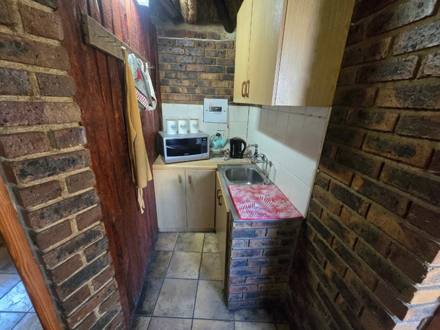 5 Bedroom Property for Sale in Three Rivers Gauteng