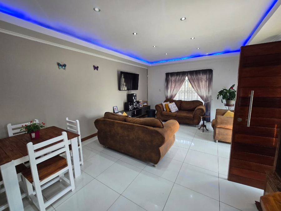 3 Bedroom Property for Sale in Riversdale Gauteng