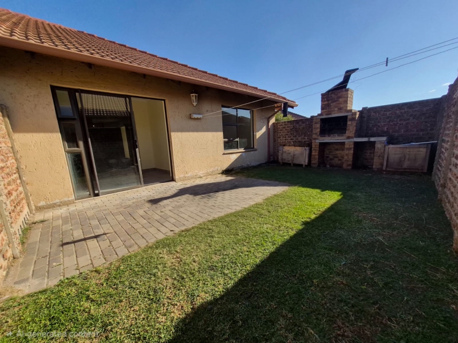 3 Bedroom Property for Sale in Parkrand Gauteng