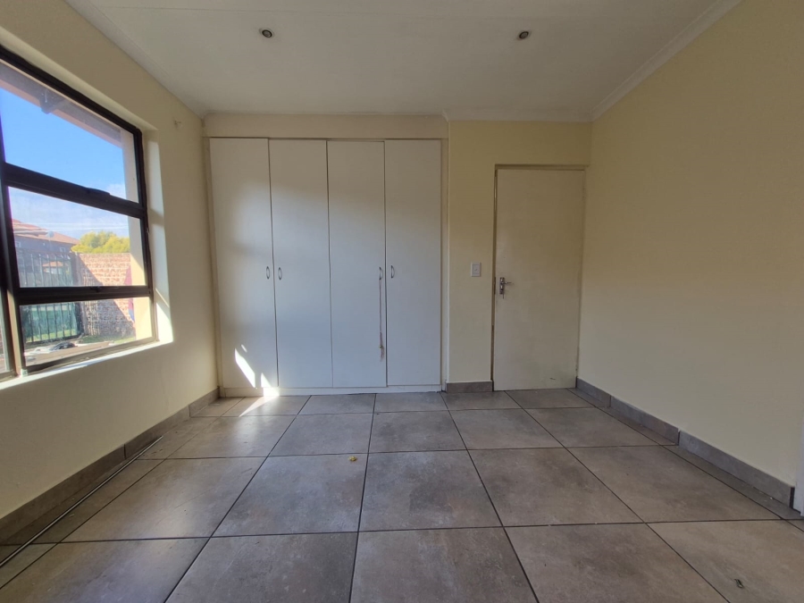 3 Bedroom Property for Sale in Parkrand Gauteng