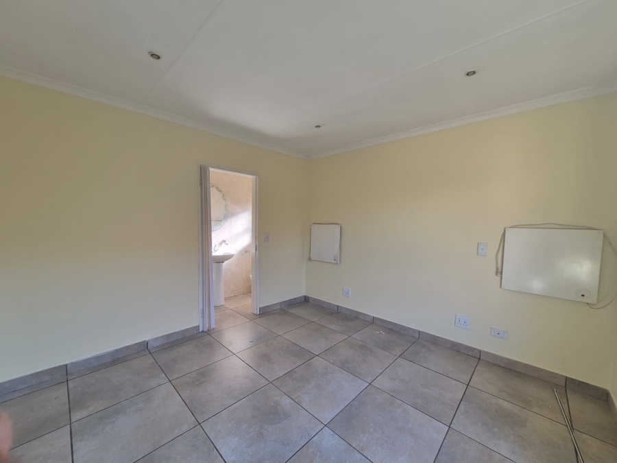 3 Bedroom Property for Sale in Parkrand Gauteng