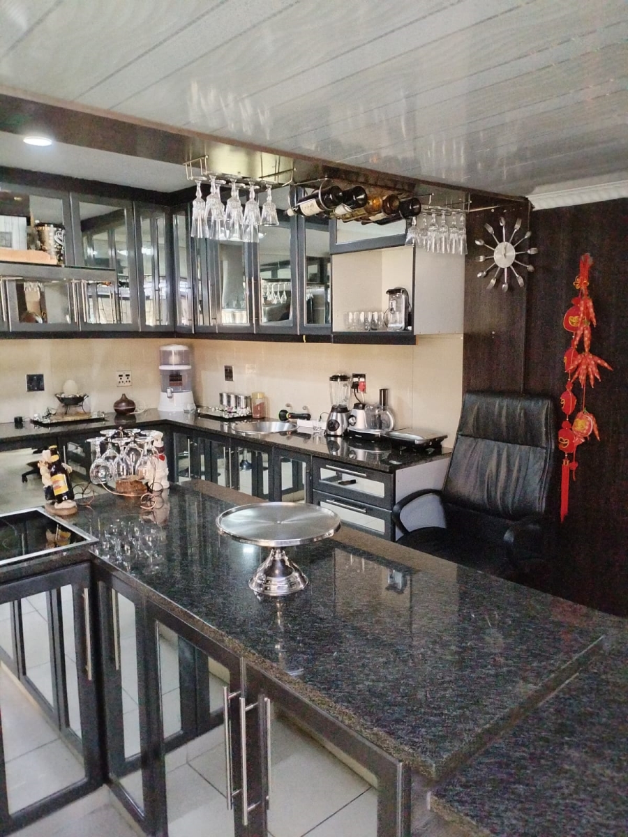 4 Bedroom Property for Sale in Bakerton Gauteng