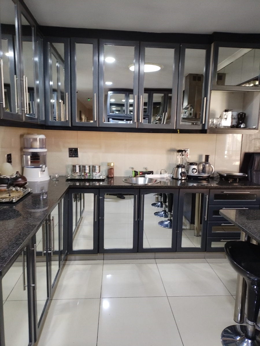 4 Bedroom Property for Sale in Bakerton Gauteng