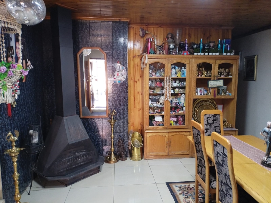 4 Bedroom Property for Sale in Bakerton Gauteng