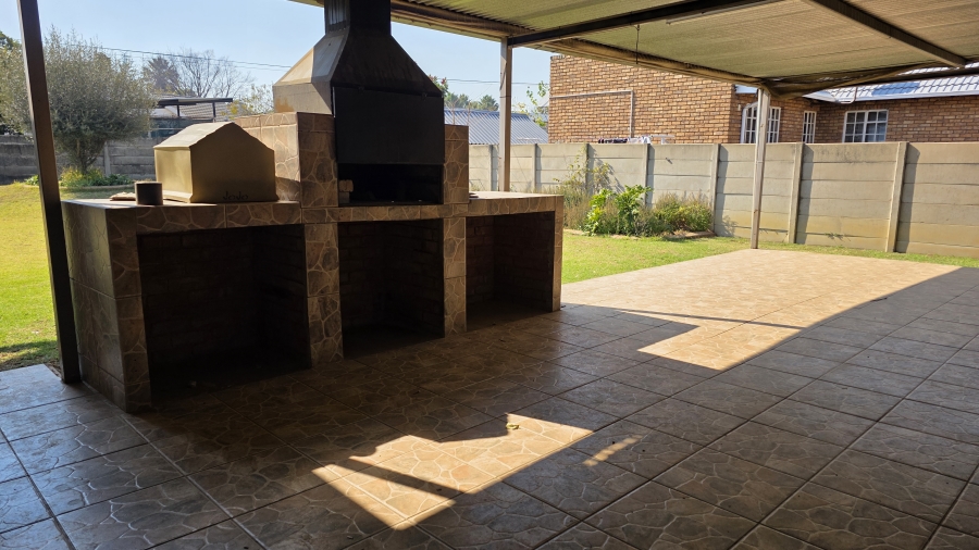 4 Bedroom Property for Sale in Ferryvale Gauteng