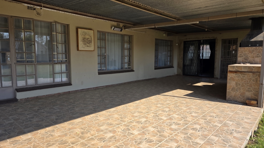 4 Bedroom Property for Sale in Ferryvale Gauteng