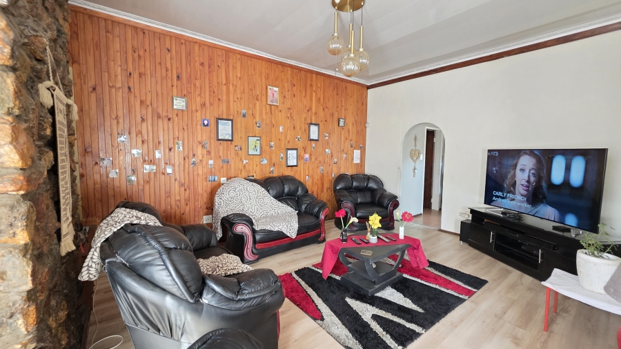 3 Bedroom Property for Sale in Ferryvale Gauteng