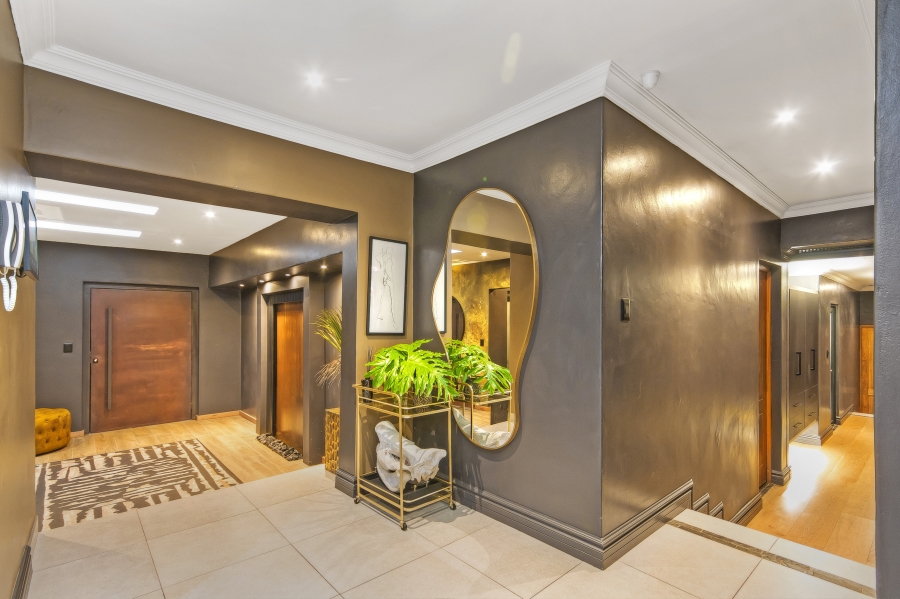 To Let 3 Bedroom Property for Rent in Sandown Estate Gauteng
