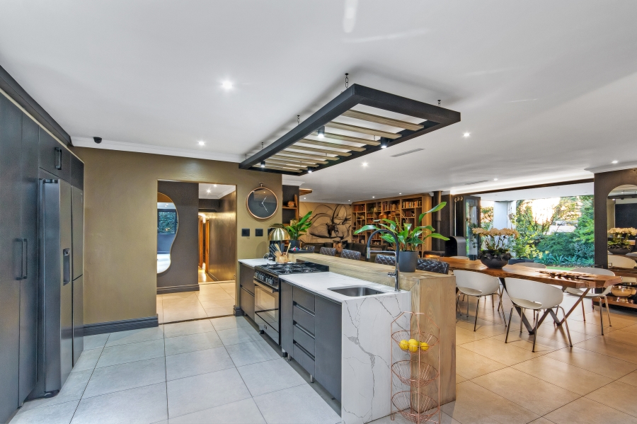 To Let 3 Bedroom Property for Rent in Sandown Estate Gauteng