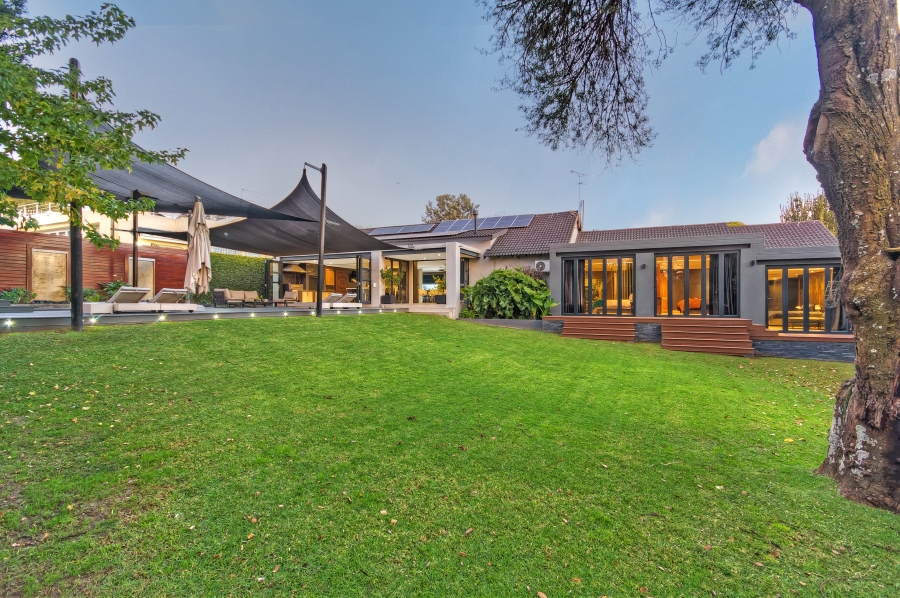 To Let 3 Bedroom Property for Rent in Sandown Estate Gauteng