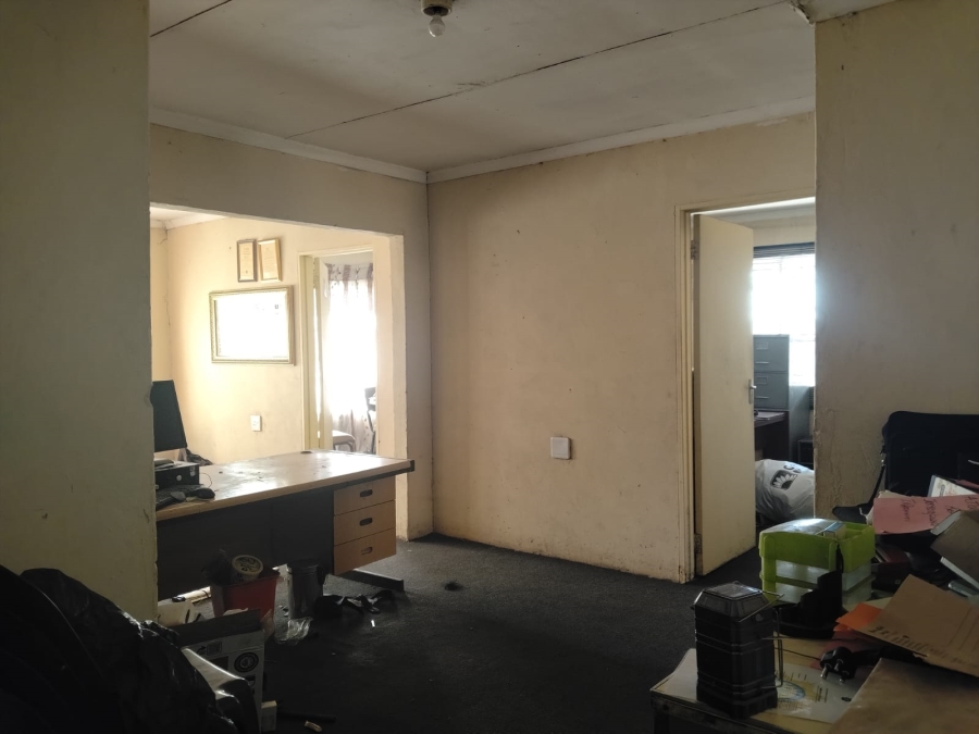 10 Bedroom Property for Sale in Van Dyk Park Gauteng