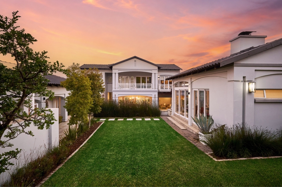 5 Bedroom Property for Sale in Waterfall Country Estate Gauteng